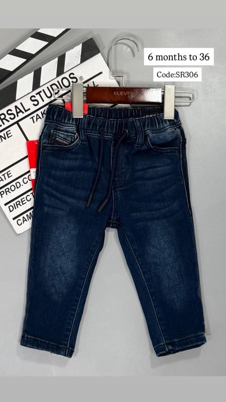 ازرق غامق ٢