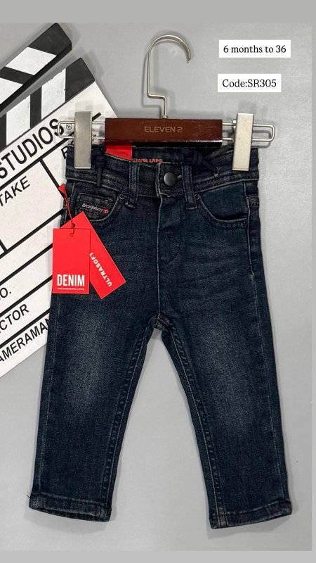 ازرق غامق ٦