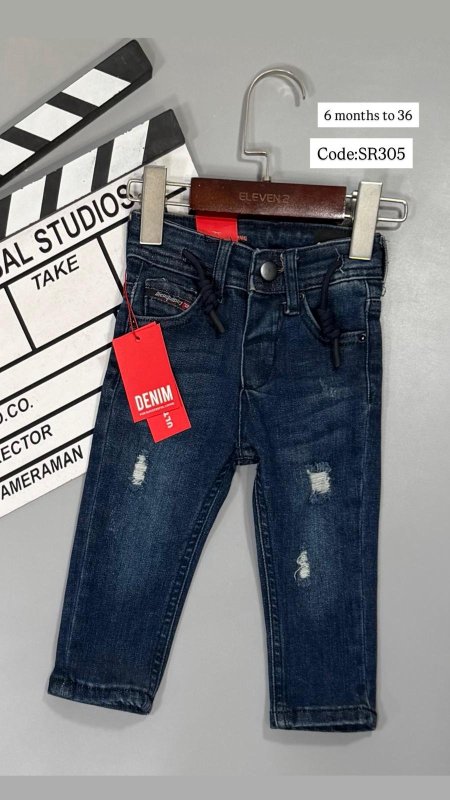 ازرق غامق ٧