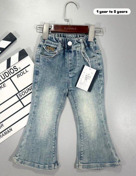 ازرق فاتح١٠