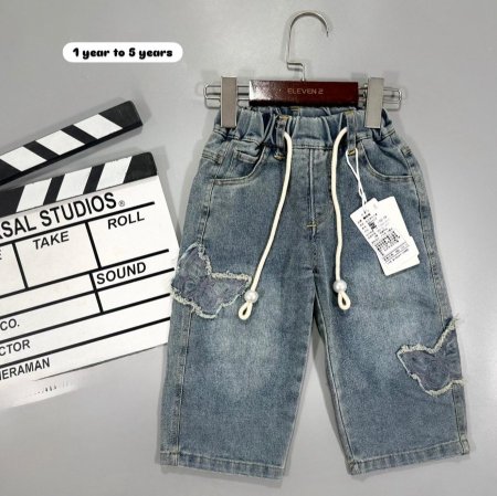 ازرق فاتح ٧