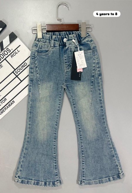 بنطلون بناتي وسط